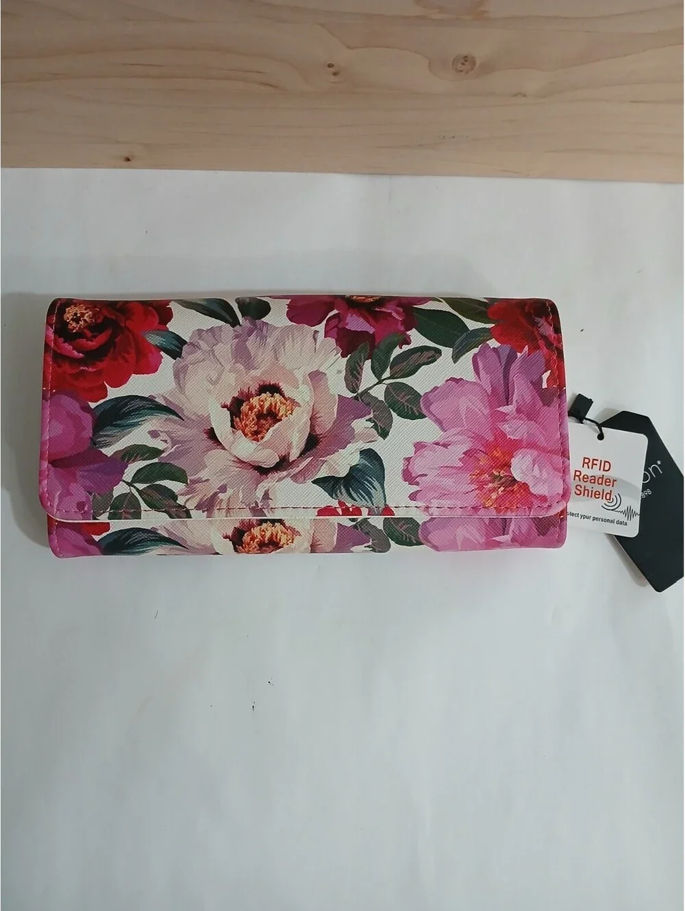 WOMEN'S JULIA BUXTON COLORFUL ROSE WALLET